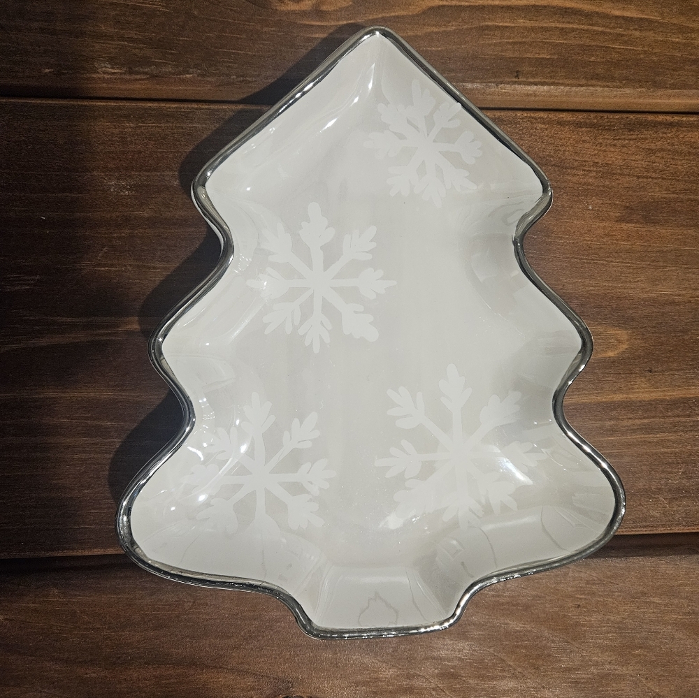 Holiday Candy Dish Catch All Winter Decor White/Cream with Silver Trim